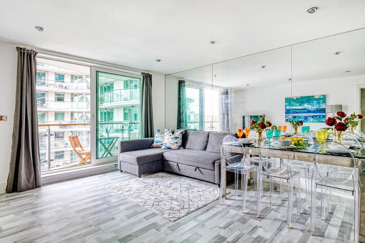 Riverside 2-Bedroom Apartments Лондон Экстерьер фото
